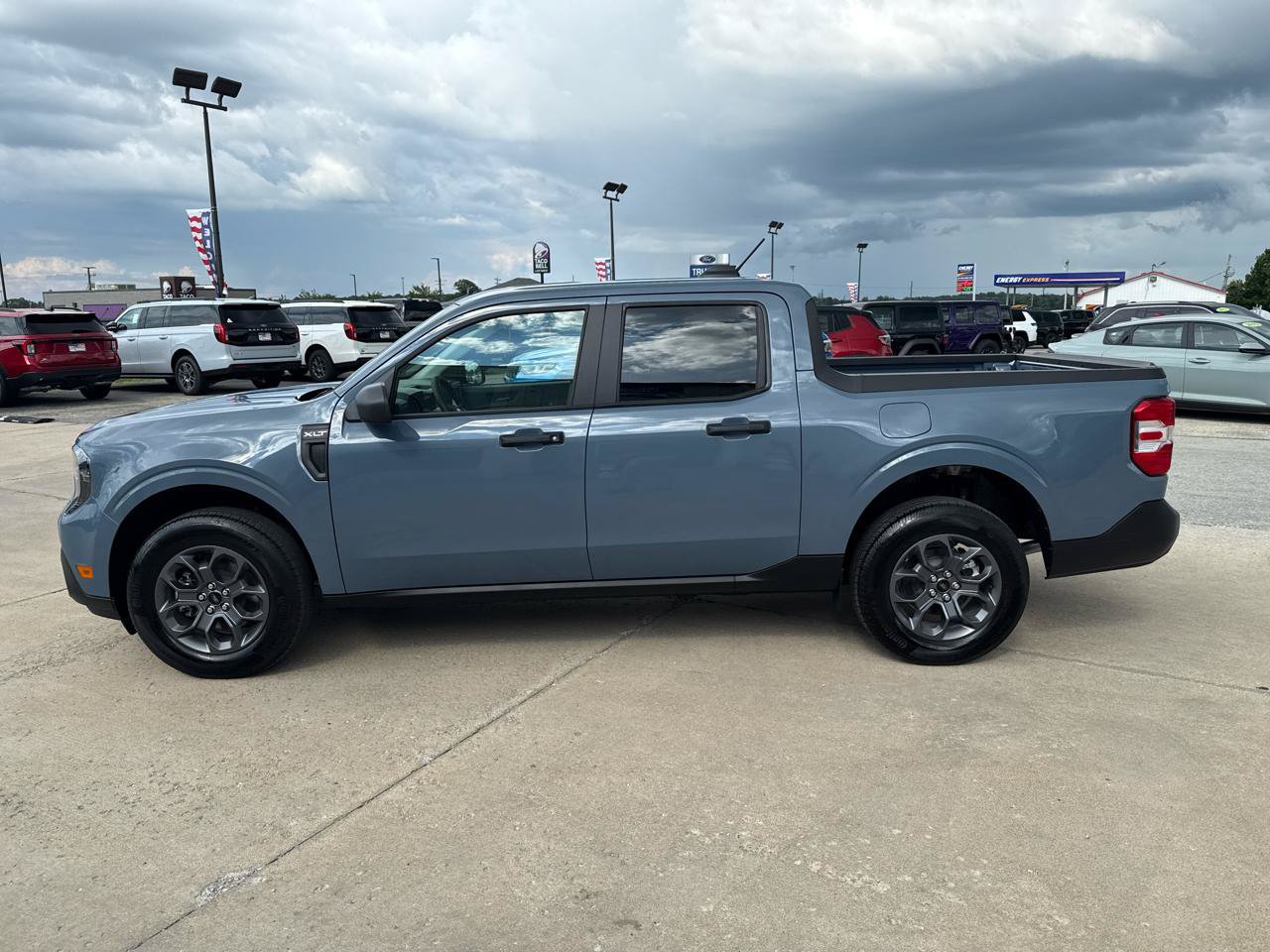 New 2026 Ford Maverick XLT w/ Equipment Group 301A AWD/4WD image 16