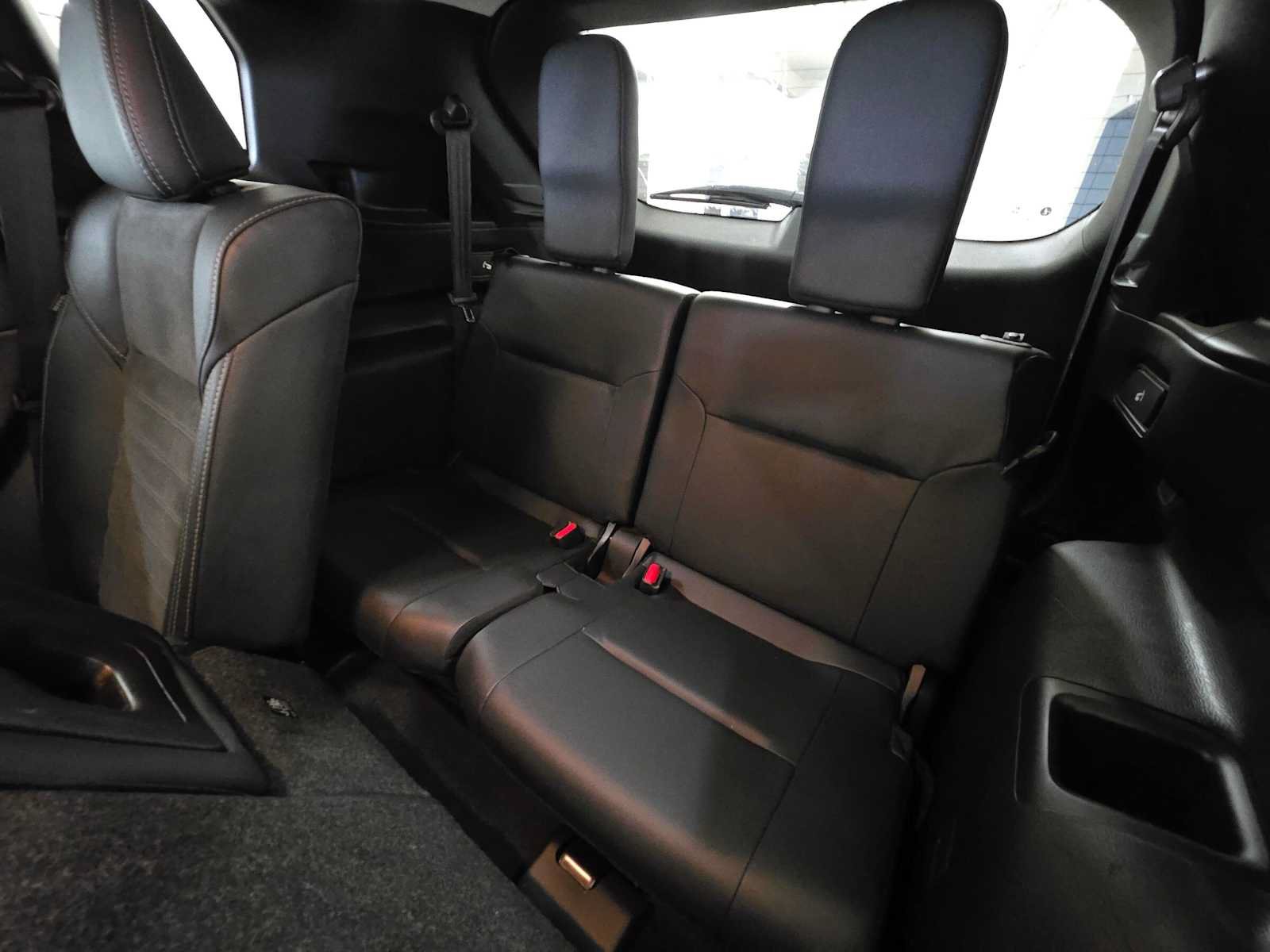 Used 2024 Mitsubishi Outlander SE AWD/4WD image 16