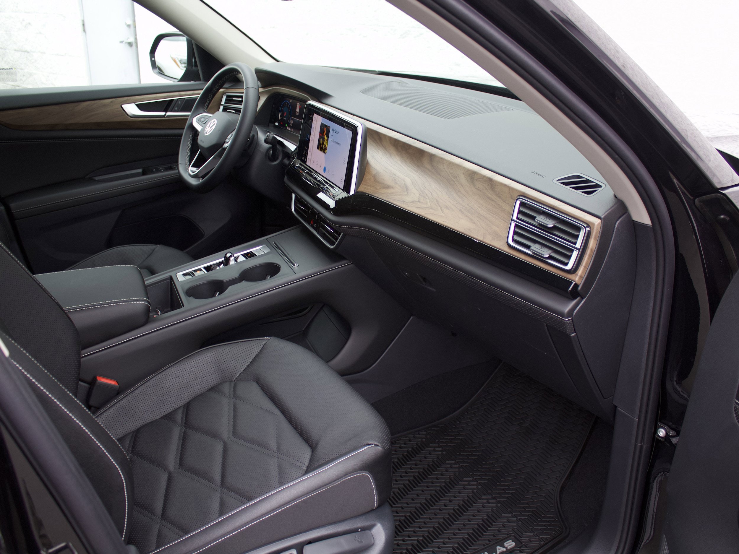 New 2026 Volkswagen Atlas SE AWD/4WD image 35