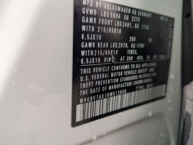 Used 2017 Volkswagen Tiguan S image 22