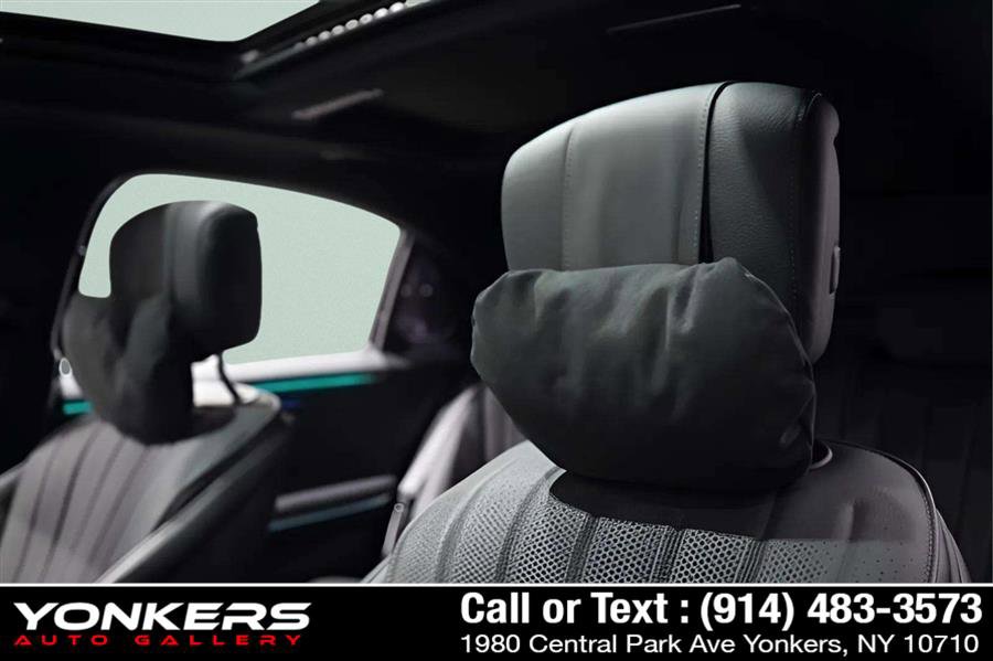 Used 2023 Mercedes-Benz S 500 4MATIC w/ AMG Line image 16