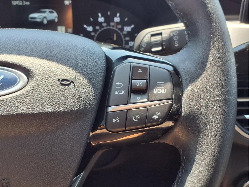 Used 2022 Ford Escape SE w/ SE Sport Appearance Package AWD/4WD image 14
