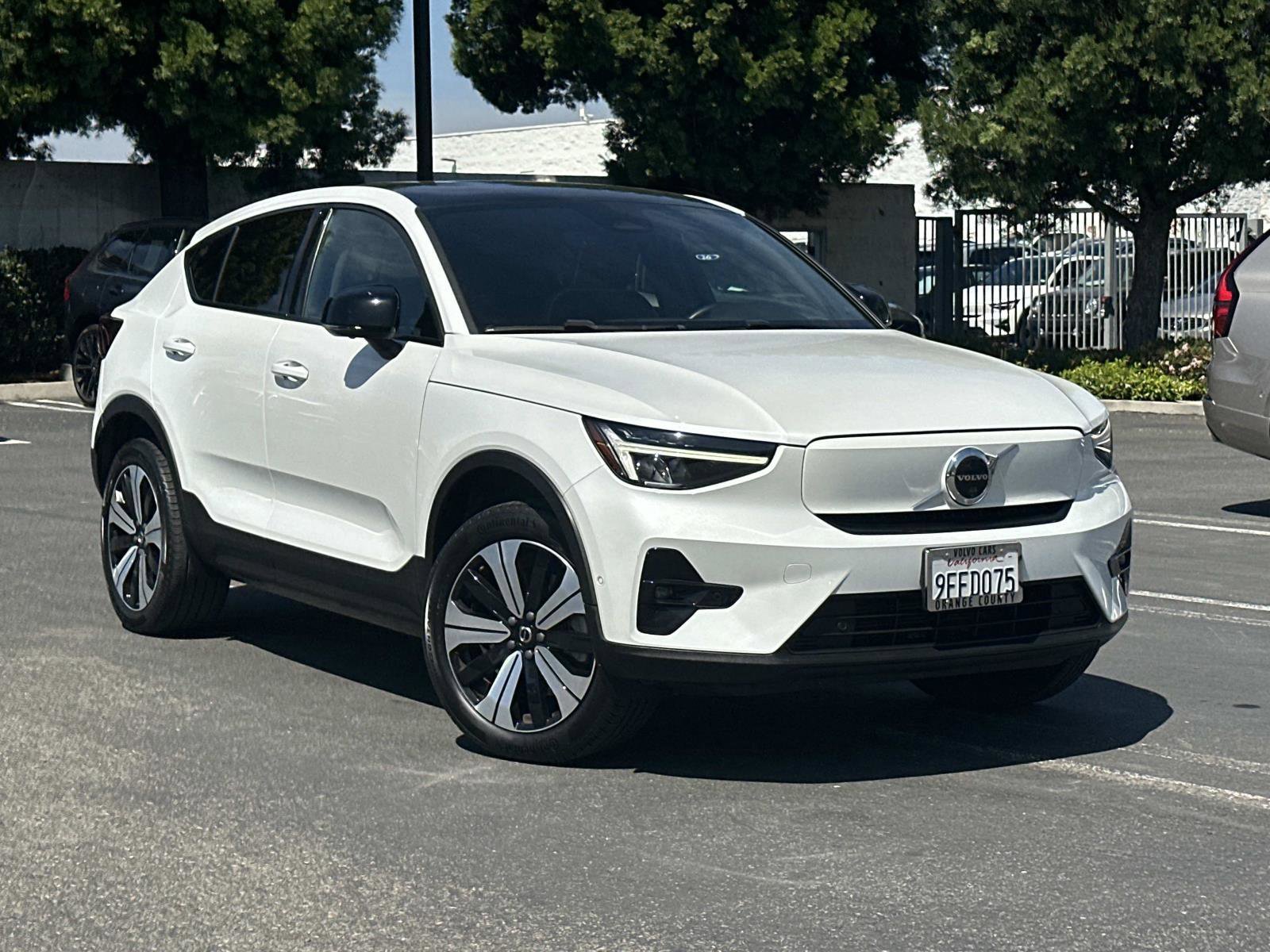 Certified 2023 Volvo C40 P8 Recharge Plus AWD/4WD image 1