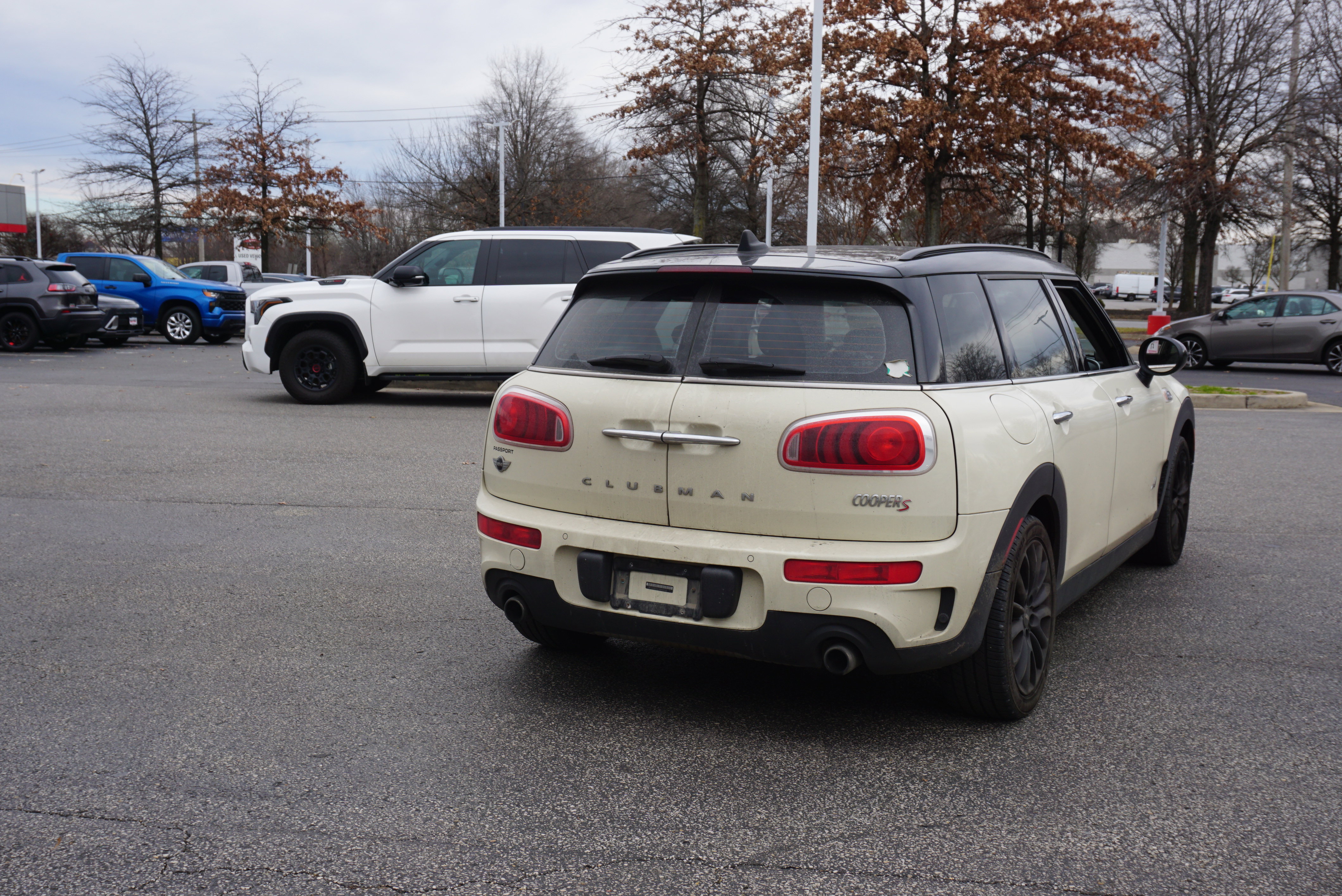 Used 2017 MINI Cooper Clubman S image 4