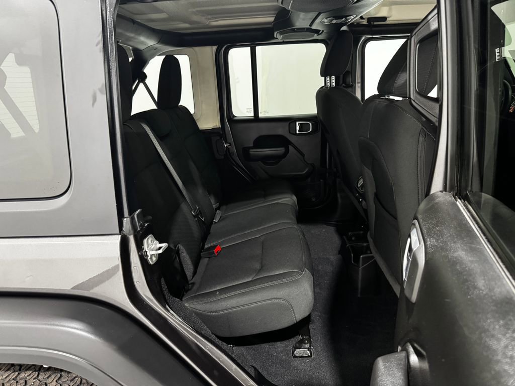 Used 2022 Jeep Wrangler Unlimited Sport image 24