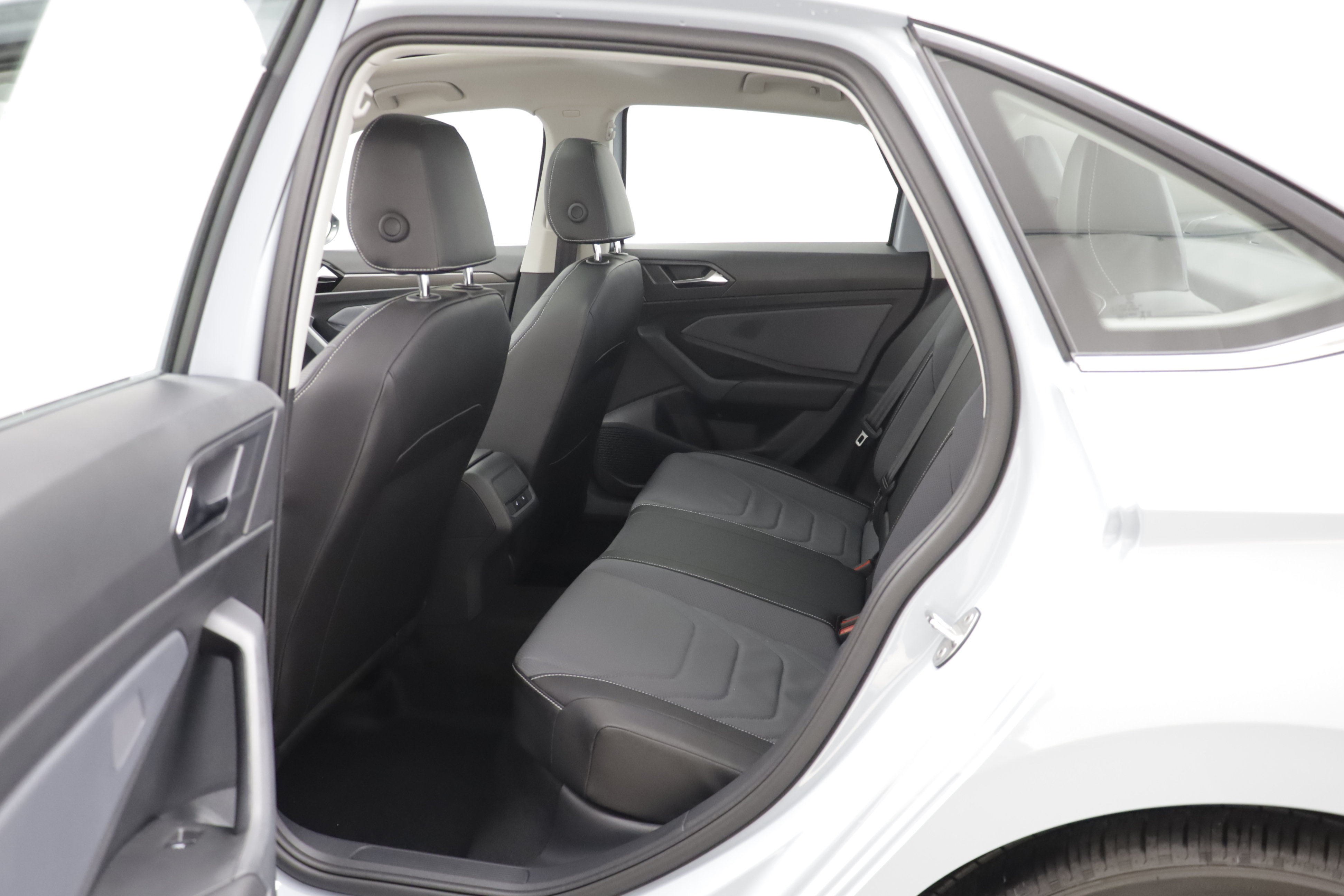 New 2027 Volkswagen Jetta SEL FWD image 15