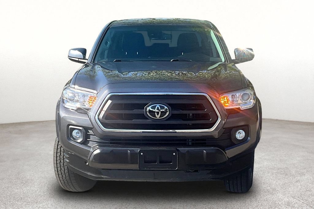 Used 2024 Toyota Tacoma TRD Sport AWD/4WD image 4