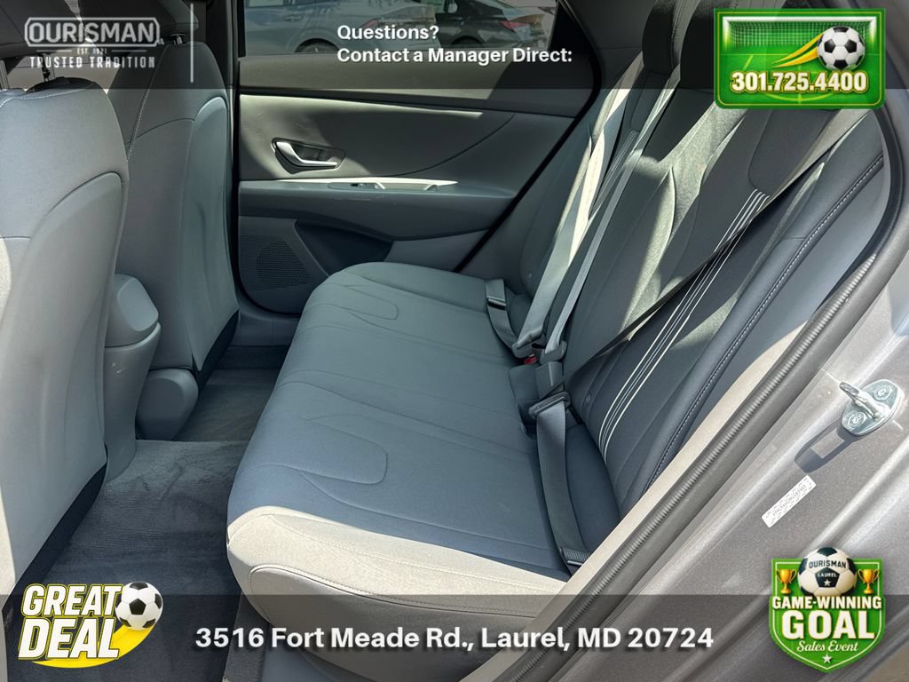 Used 2023 Hyundai Elantra SEL FWD image 17