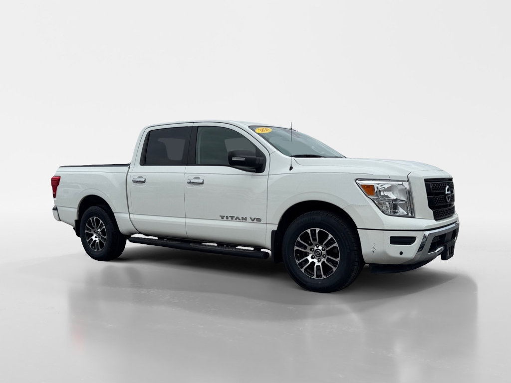 Used 2020 Nissan Titan SV w/ SV Convenience Package image 8