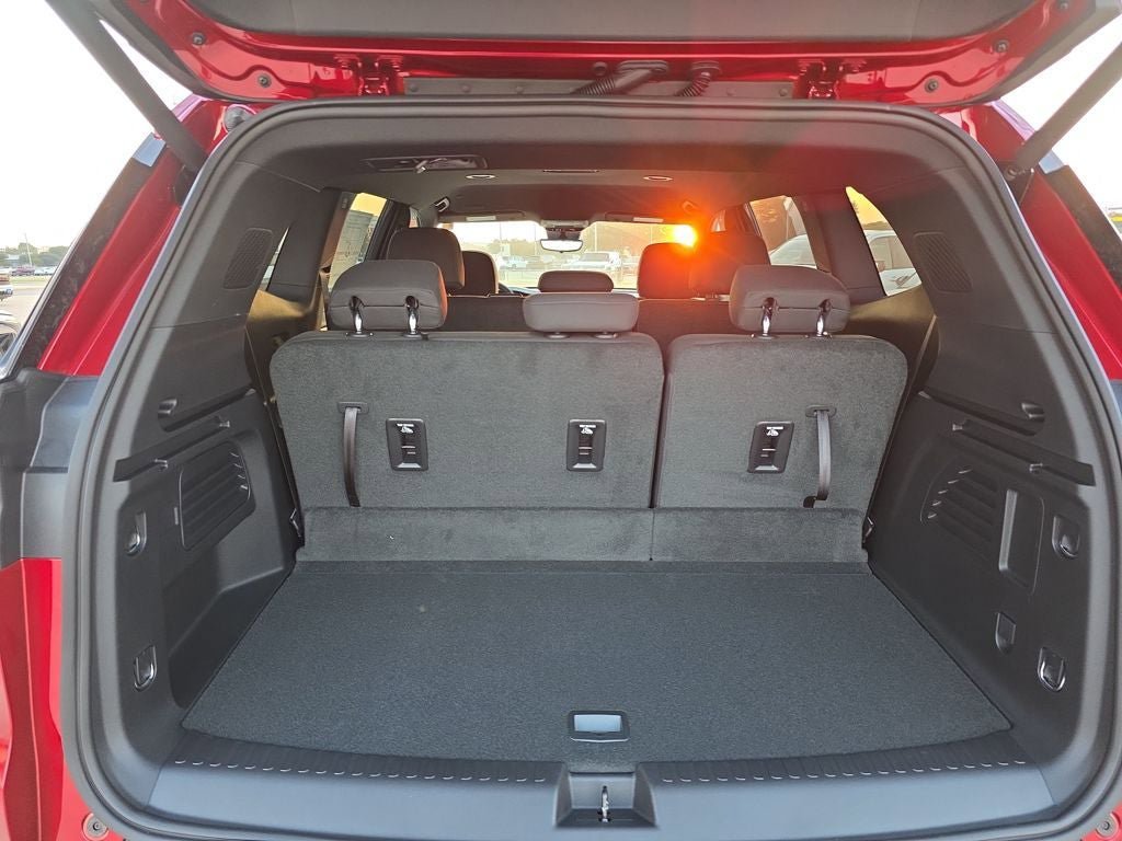 New 2026 GMC Acadia Elevation w/ Black Edition FWD image 16