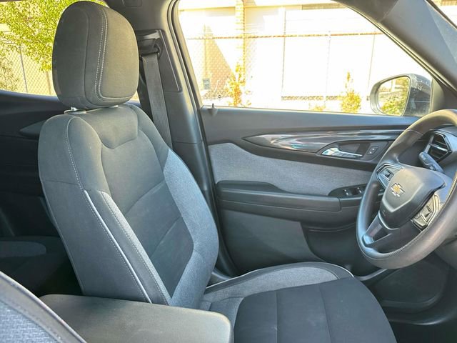 Used 2024 Chevrolet TrailBlazer LT w/ Driver Confidence Package image 10