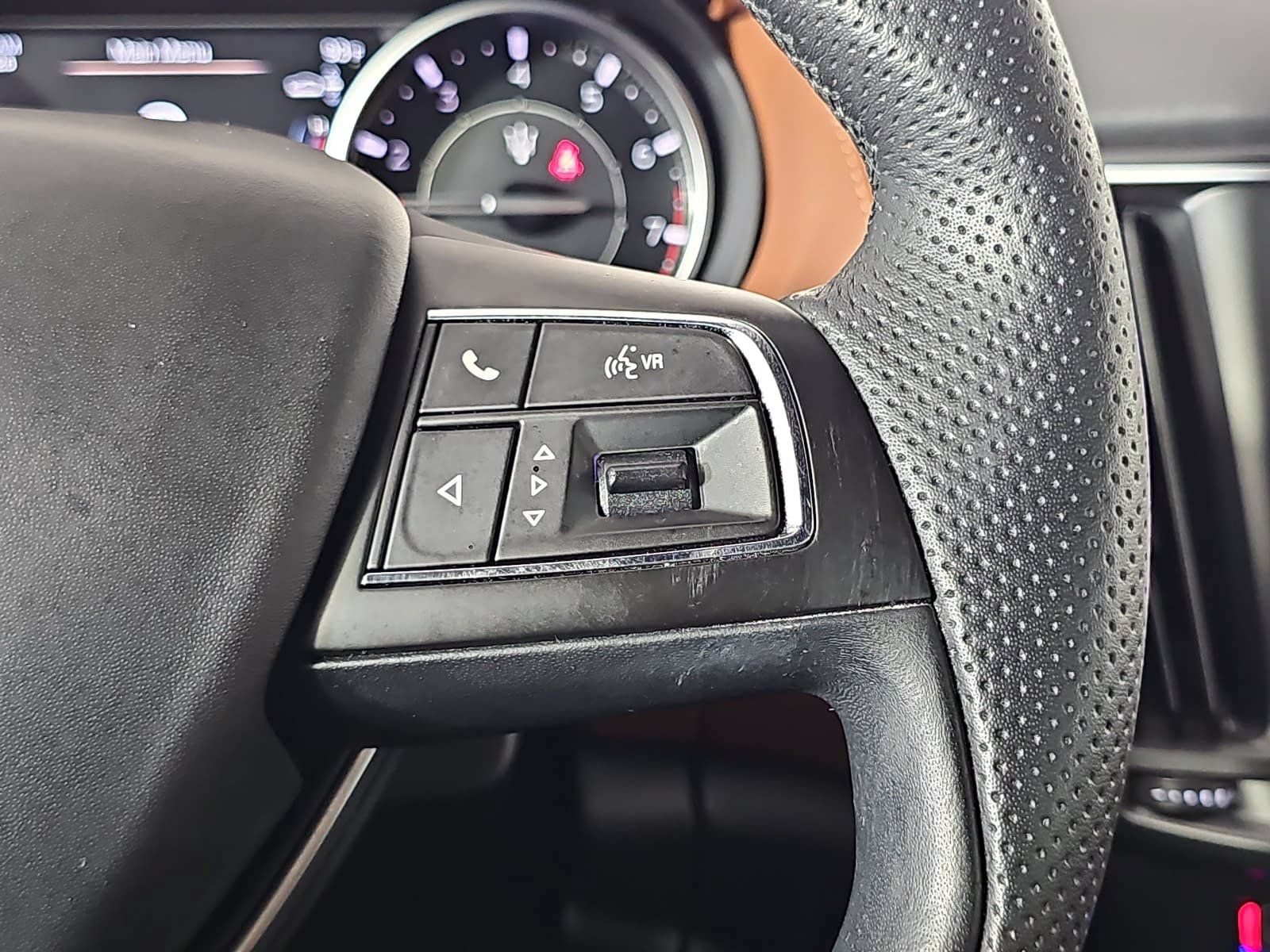 Used 2022 Maserati Levante Modena AWD/4WD image 17