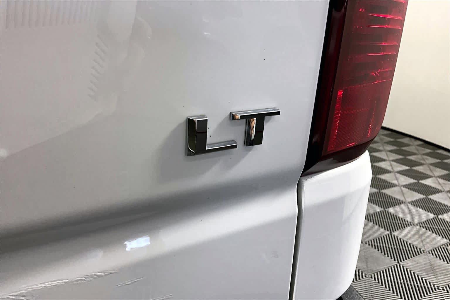 Certified 2023 Chevrolet Silverado 1500 LT AWD/4WD image 10