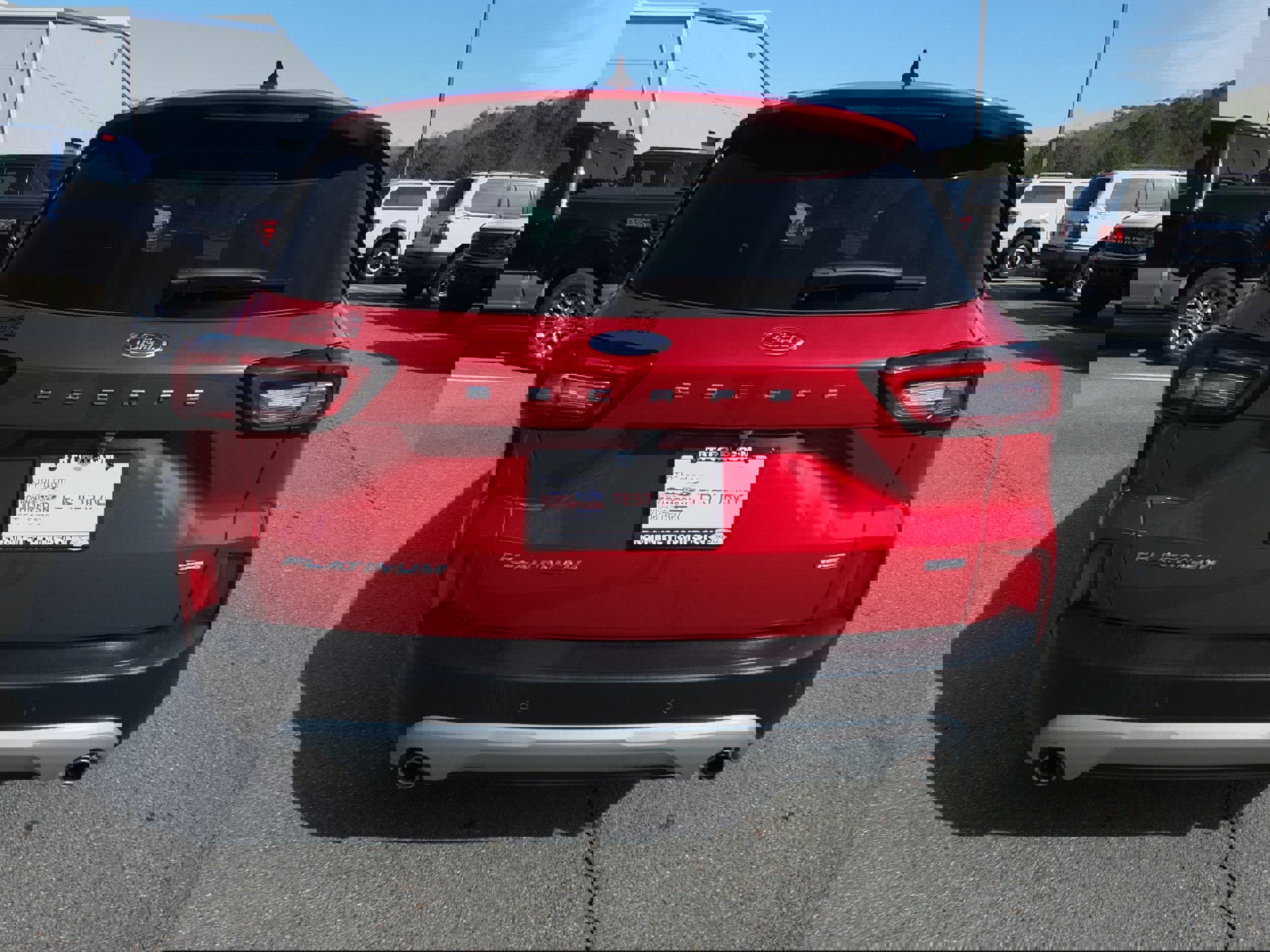 Used 2025 Ford Escape Platinum image 4