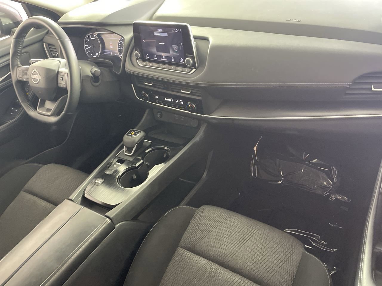 Used 2025 Nissan Rogue SV FWD image 25
