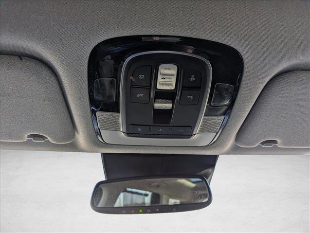 Used 2021 Hyundai Palisade Limited image 19