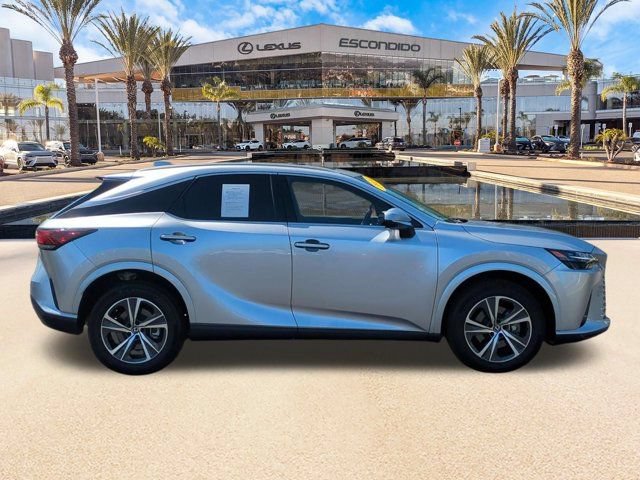 Used 2024 Lexus RX 350 FWD w/ Technology Package image 4