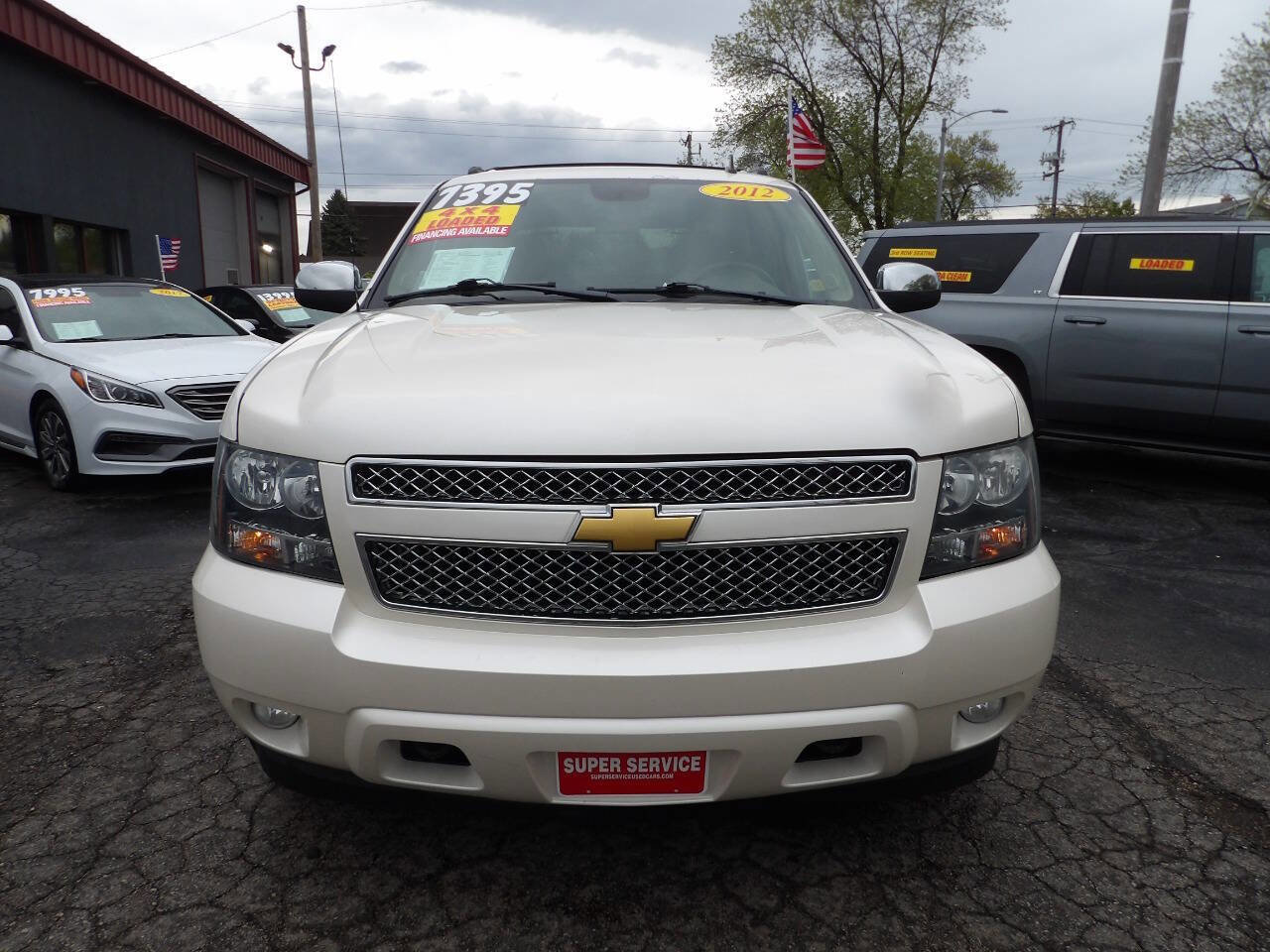 Used 2012 Chevrolet Avalanche LTZ AWD/4WD image 2