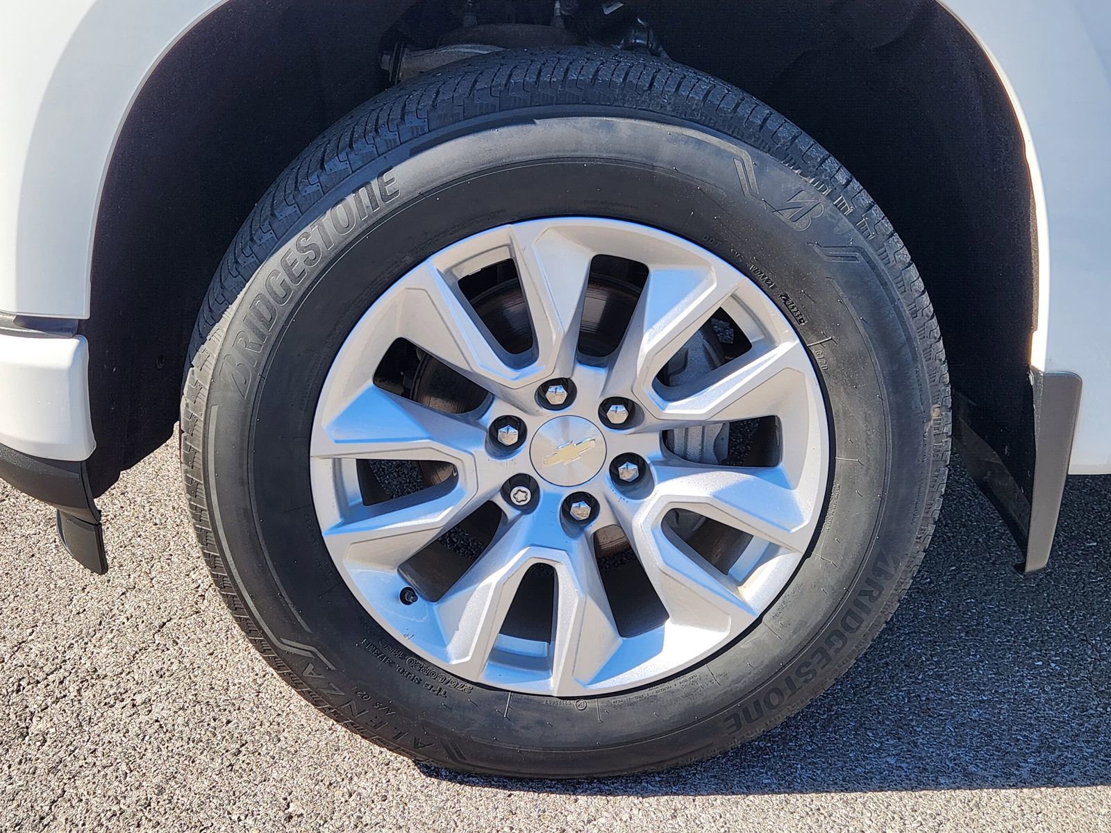 Used 2020 Chevrolet Silverado 1500 Custom w/ Custom Value Package image 14