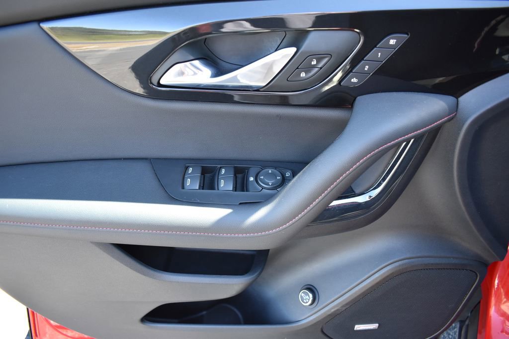 Used 2023 Chevrolet Blazer RS w/ Driver Confidence II Package image 12