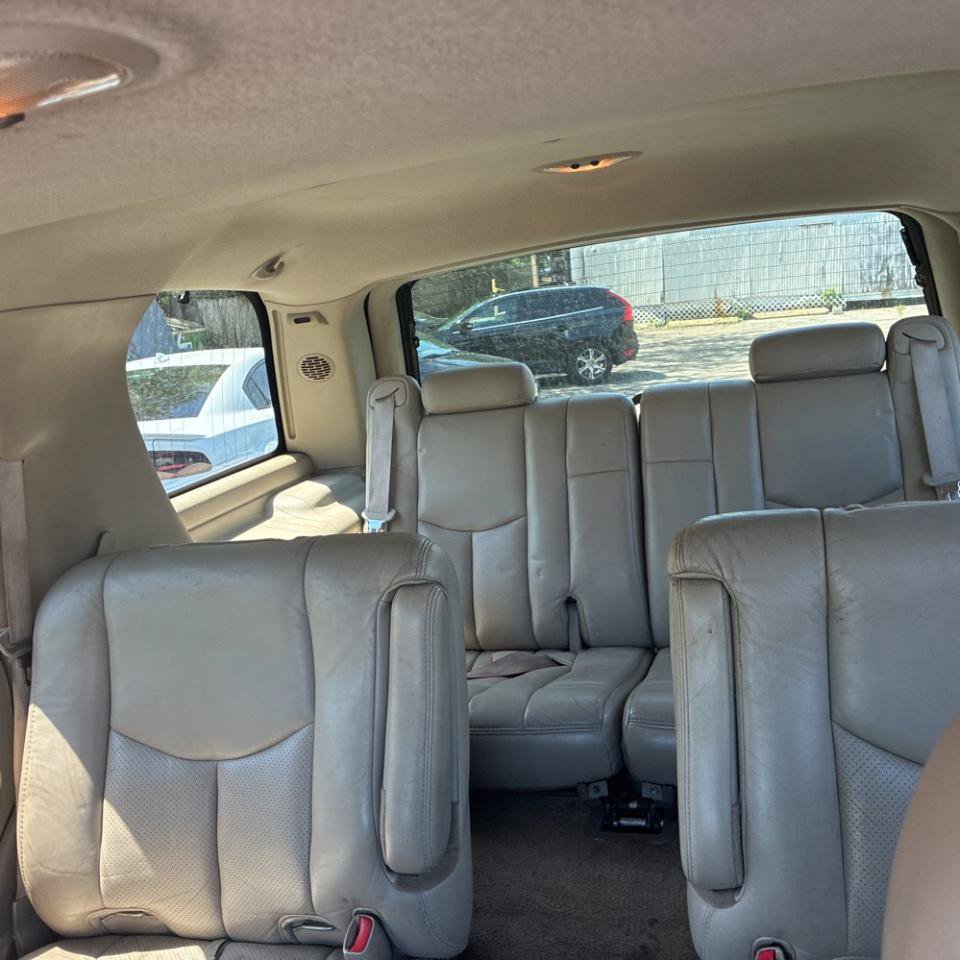 Used 2003 Cadillac Escalade AWD image 24