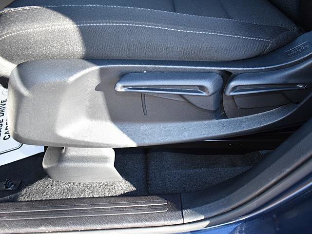 Used 2025 Honda CR-V LX image 11