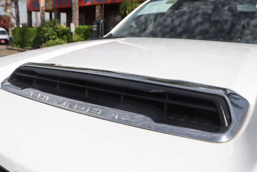 Used 2025 Chevrolet Silverado 2500 LT AWD/4WD image 48