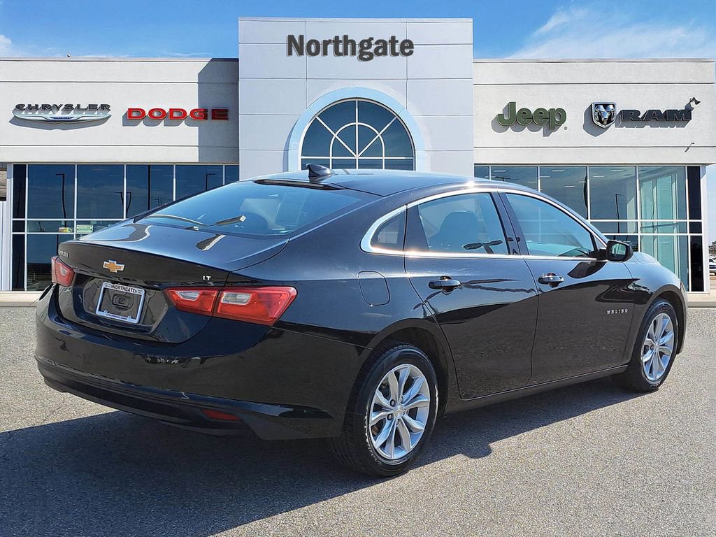 Used 2025 Chevrolet Malibu LT image 4