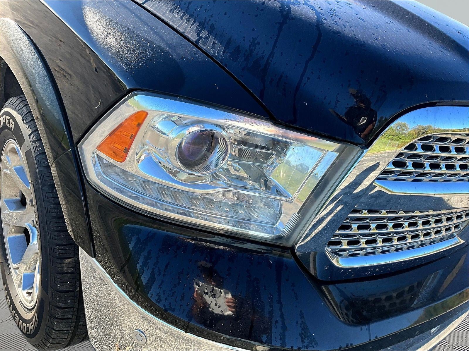 Used 2015 RAM 1500 Laramie w/ Convenience Group AWD/4WD image 33