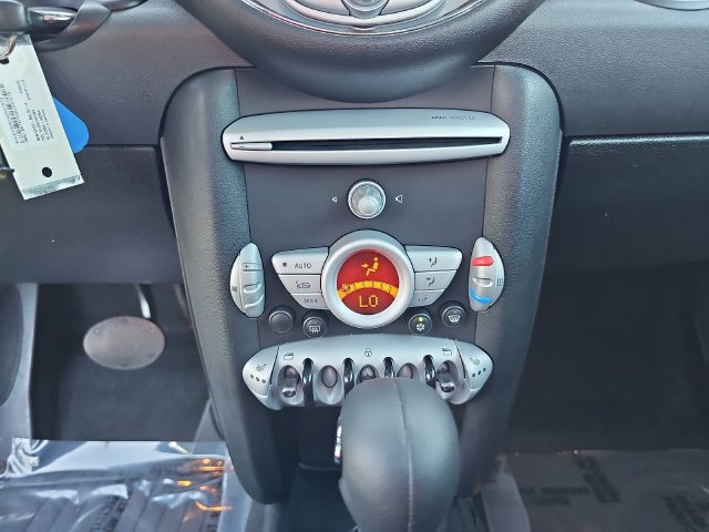 Used 2009 MINI Cooper Hardtop FWD image 21