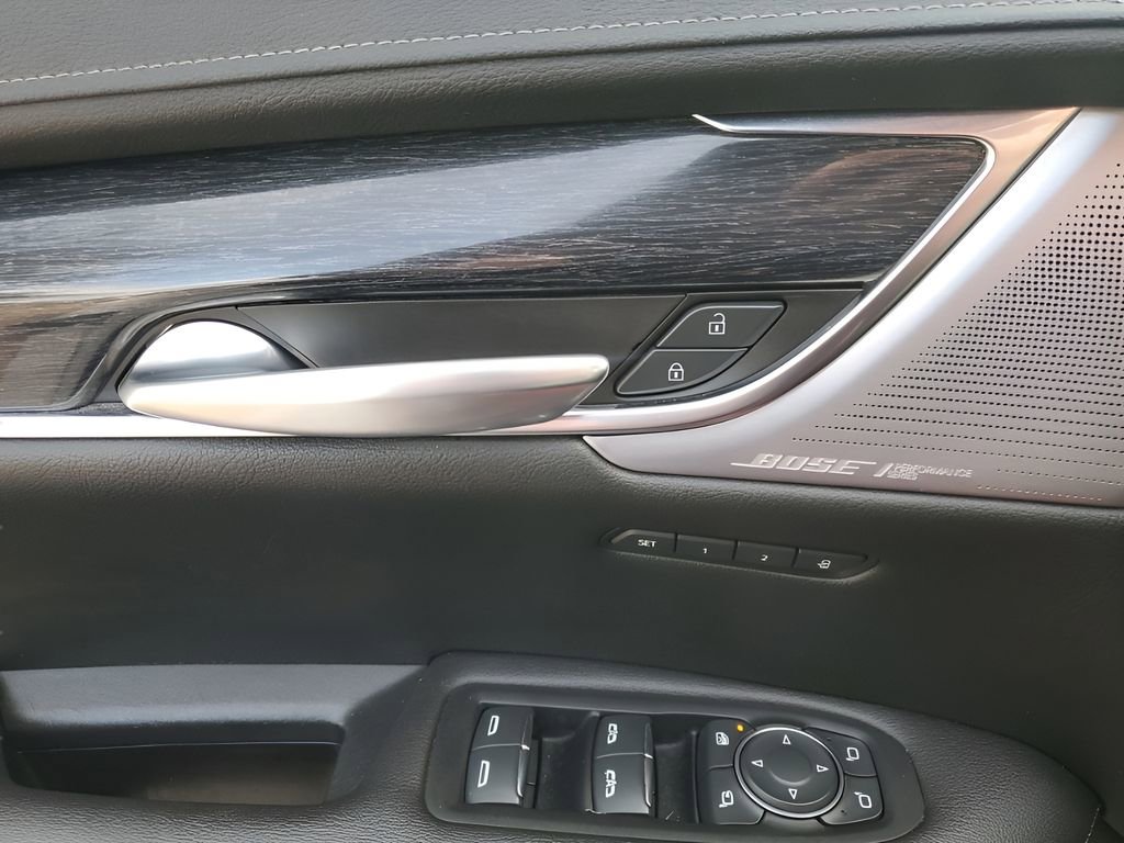 Certified 2023 Cadillac XT5 Premium Luxury image 24