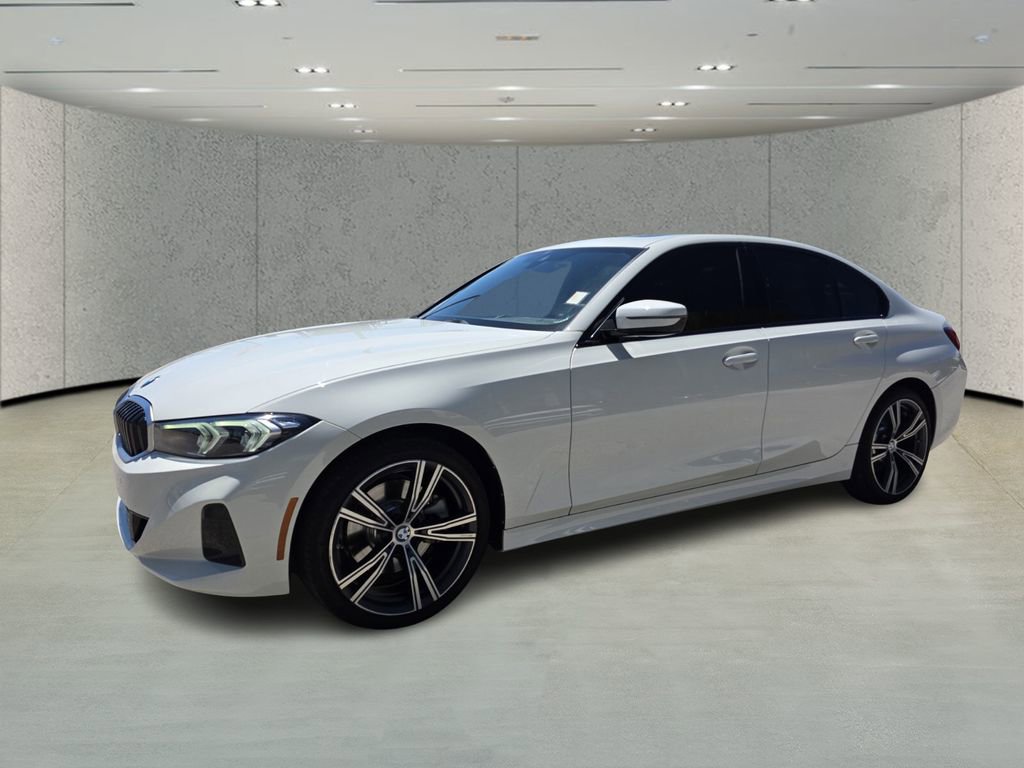 Used 2023 BMW 330i Sedan w/ Driving Assistance Package image 7