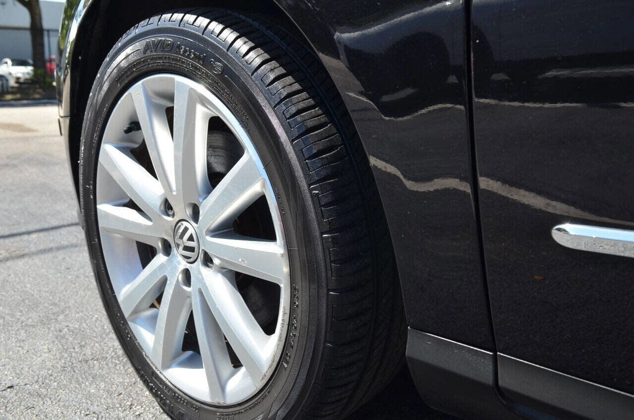 Used 2010 Volkswagen Passat Komfort image 17