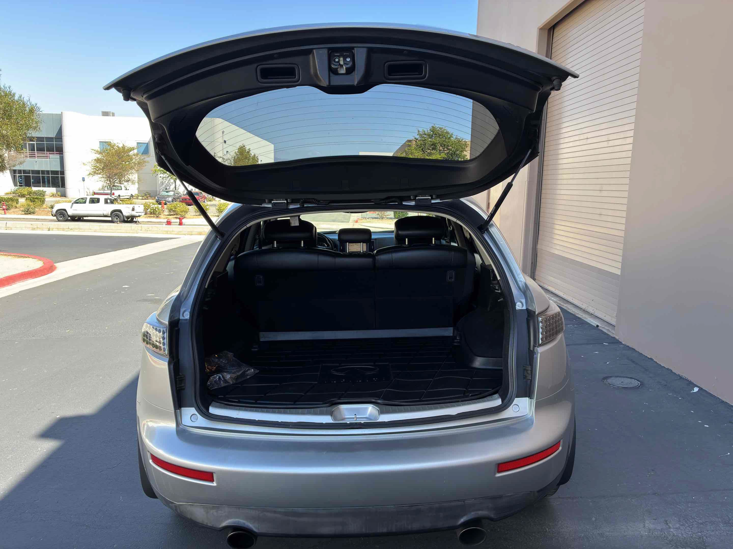 Used 2005 INFINITI FX45 AWD w/ (U01) Technology Pkg image 50