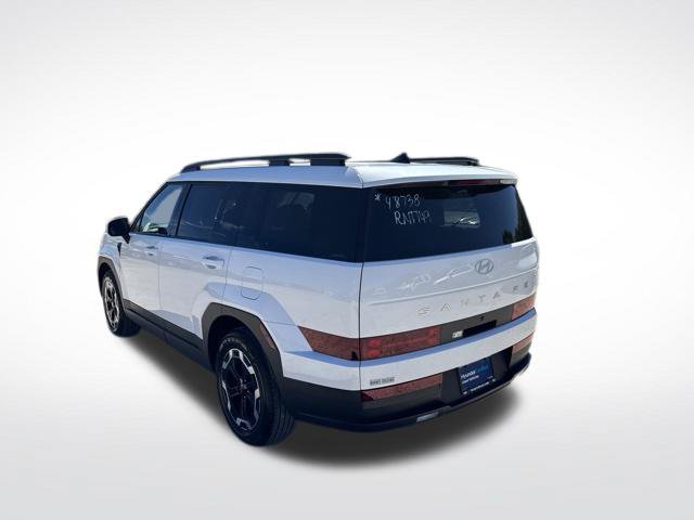 Used 2026 Hyundai Santa Fe SEL FWD image 5