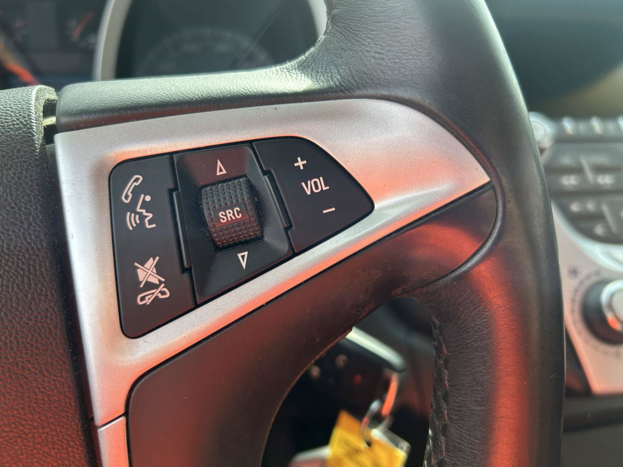 Used 2015 Chevrolet Equinox LT AWD/4WD image 19