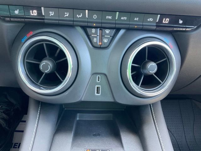 Certified 2024 Chevrolet Blazer LT w/ Convenience Package FWD image 26