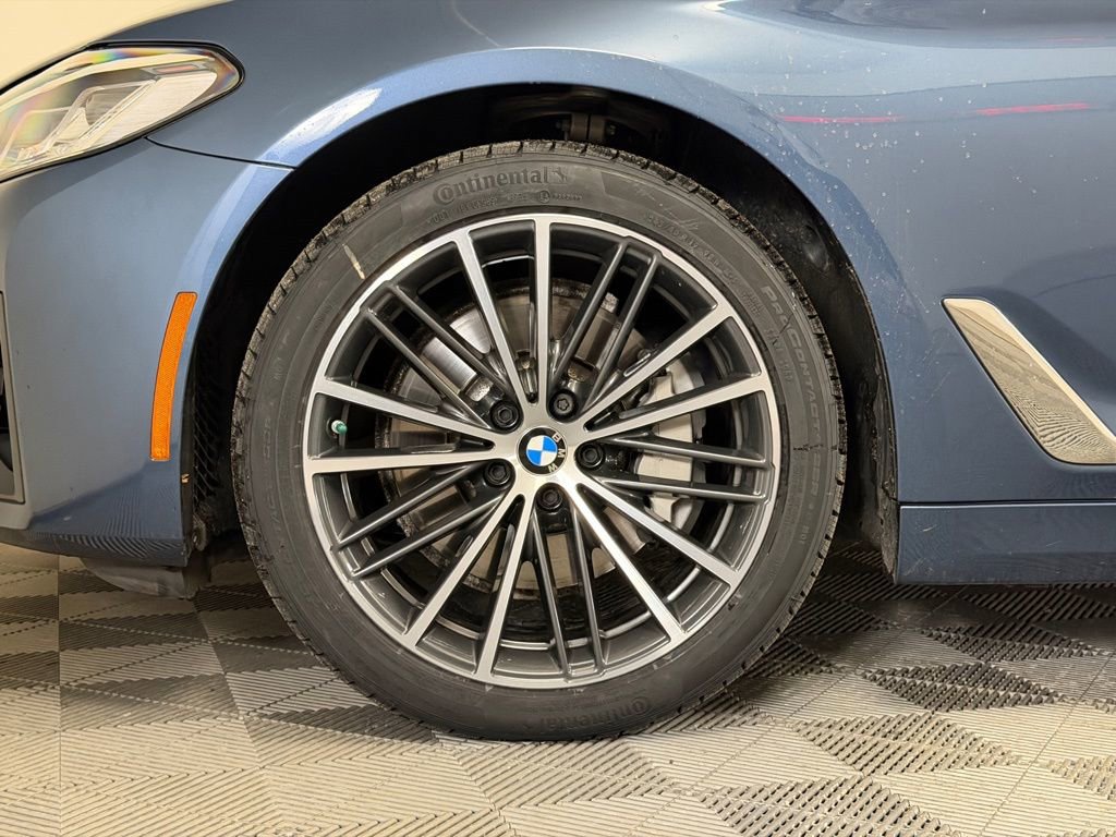 Certified 2023 BMW 530i xDrive w/ Premium Package image 11