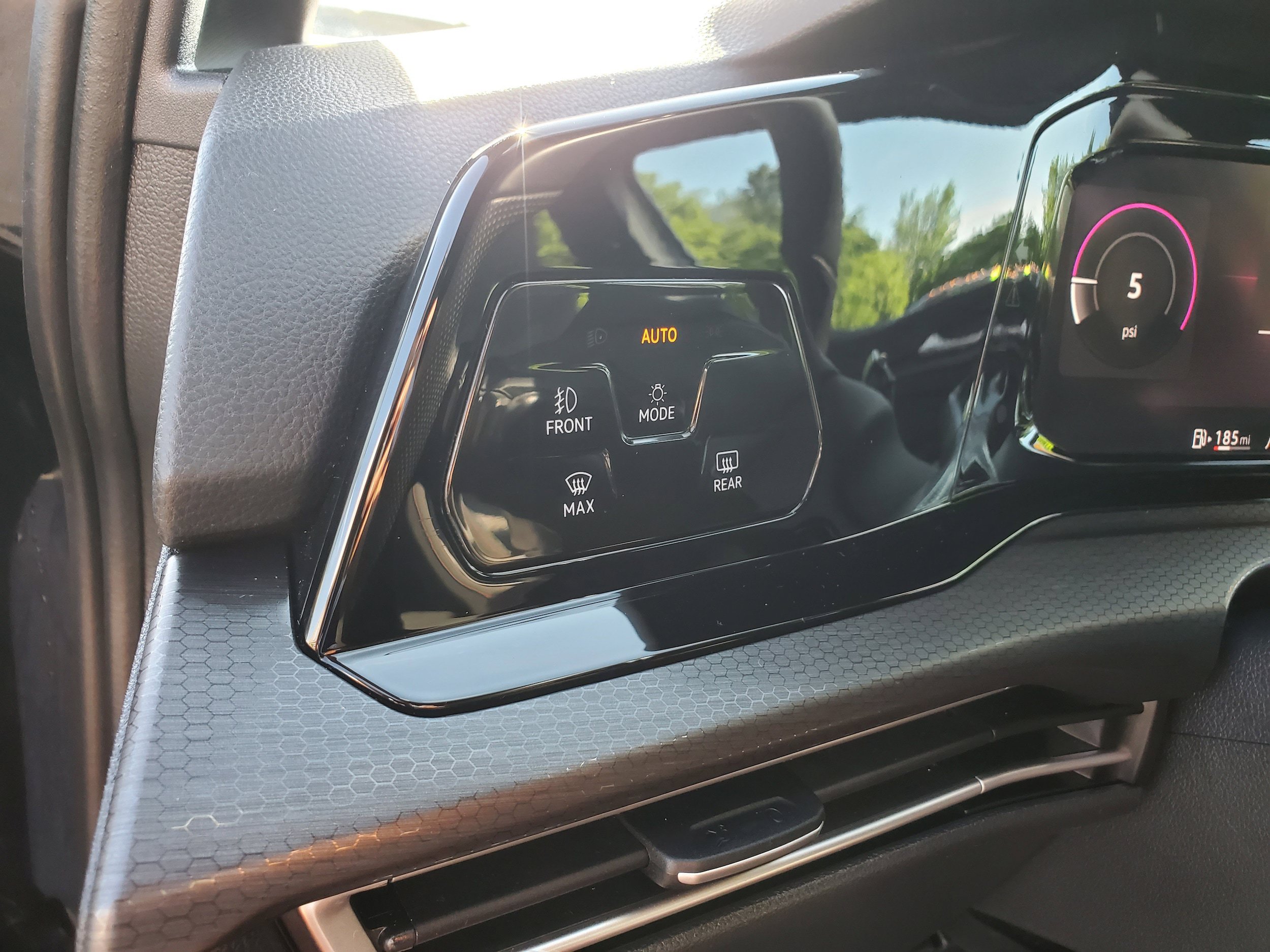 Used 2022 Volkswagen GTI S FWD image 7