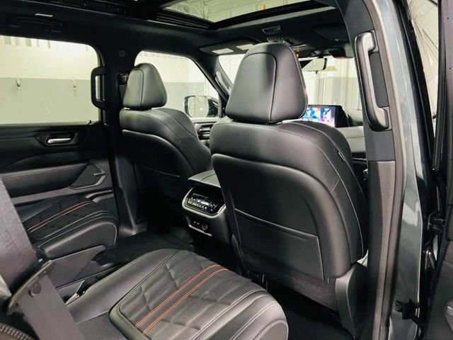 New 2026 Nissan Armada PRO-4X AWD/4WD image 31