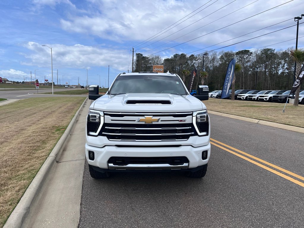 Used 2024 Chevrolet Silverado 3500 LTZ w/ LTZ Plus Package image 14