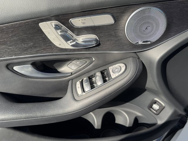 Used 2020 Mercedes-Benz GLC 300 4MATIC image 18