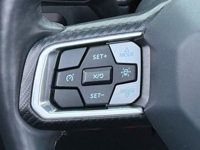 Certified 2025 Ford Mustang Premium image 27