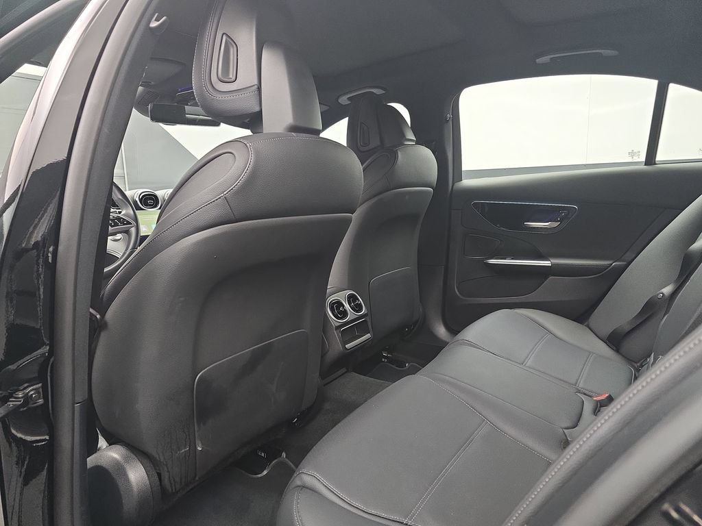 Used 2025 Mercedes-Benz C 300 Sedan image 44