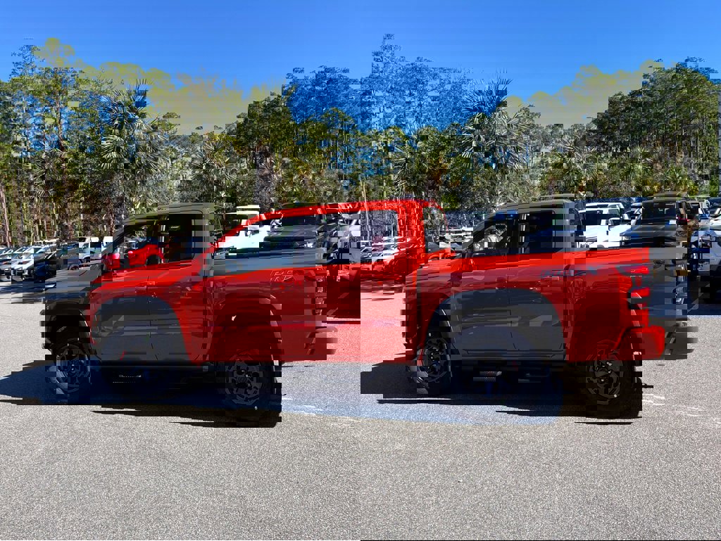 New 2025 Nissan Frontier PRO-4X w/ Tow Package image 2