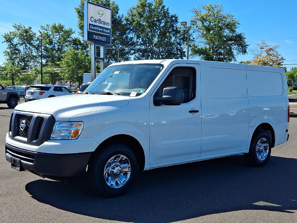 Used 2018 Nissan NV 2500 SV RWD image 3