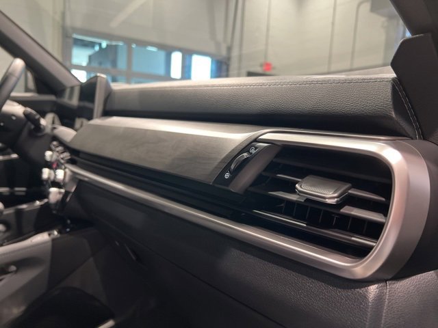 Used 2025 Kia Telluride AWD image 60