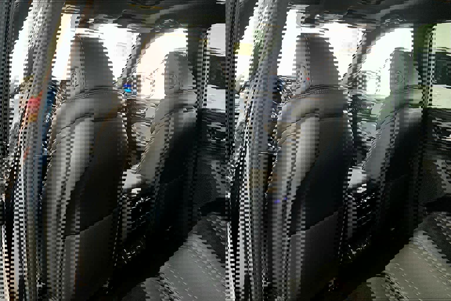 Used 2023 Acura MDX A-Spec image 11