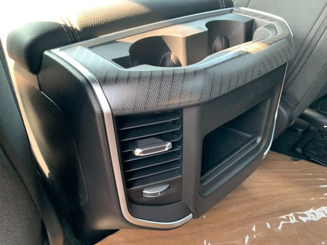 New 2027 RAM 1500 4x4 Crew Cab image 15