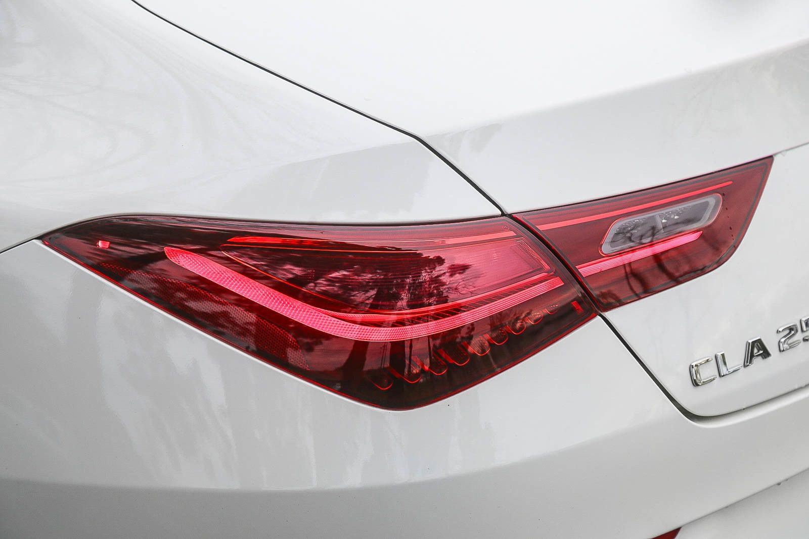 Certified 2025 Mercedes-Benz CLA 250 image 8